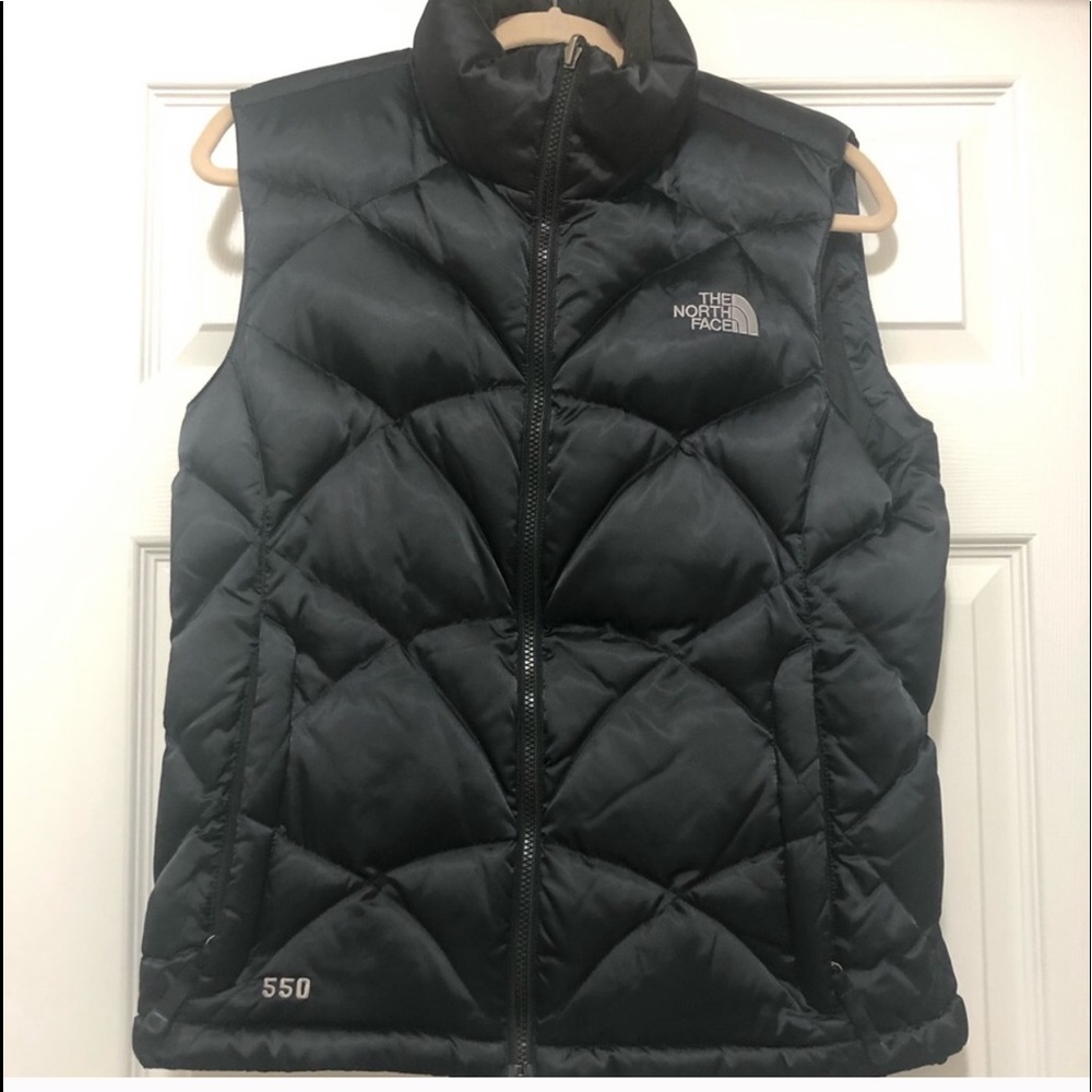The North Face 550 Vest like new conditions